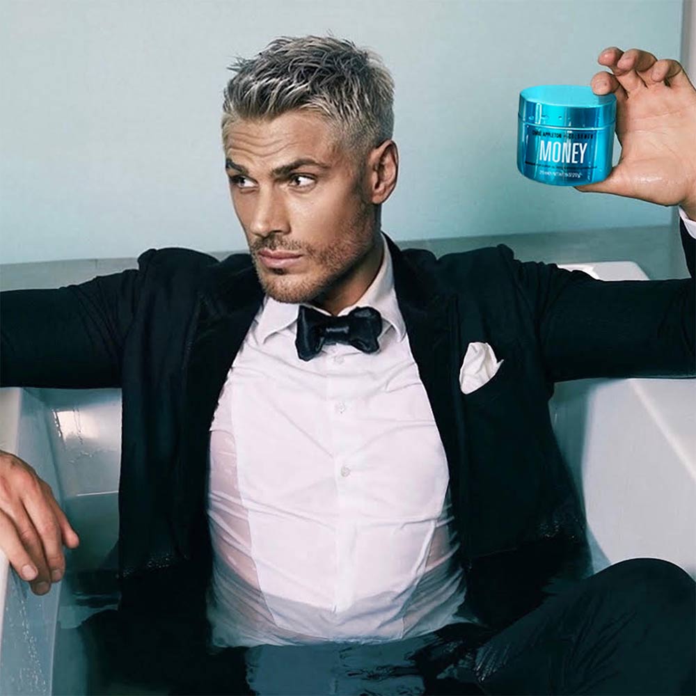 Chriss Appleton Money Masque